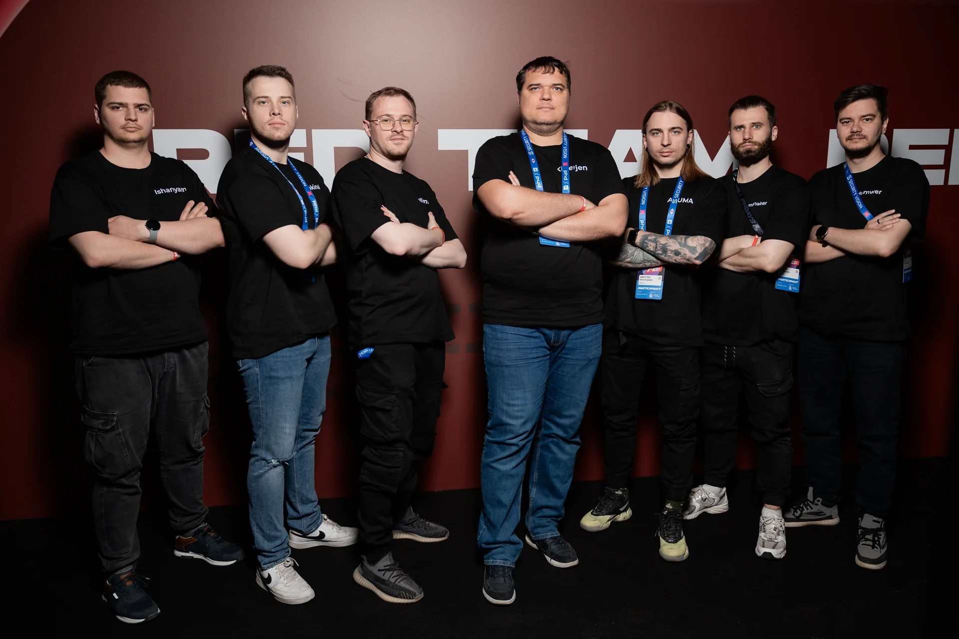 Standoff15